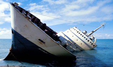 Тонущий корабль