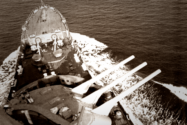 Башня линкора Линкор Парижская коммуна на страже Черноморских берегов