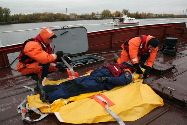 Раненый борт. Оказание первой медицинской помощи на судне. Оказание пострадавшим первой медицинской помощи при наводнении.
