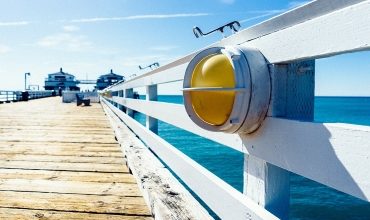 Обеспечение безопасности стоянки судна на швартовых у причала