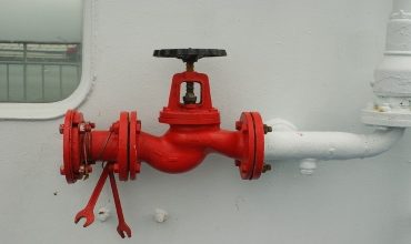 Аварийное радиооборудование для спутниковой связи морских судов