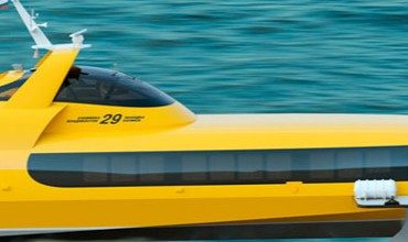 Самолет с шасси на воздушной подушке