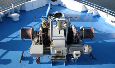 Увеличение жесткости судовых конструкций