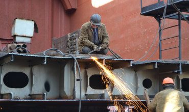 Оборудование, виды и способы сварки материалов при судостроении