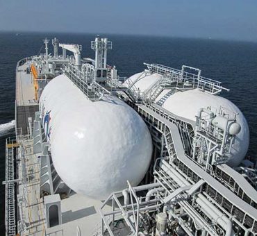 Ship Survivability and Cargo Tanks Placement