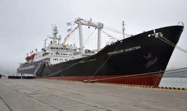 Научно-исследовательские и учебные суда