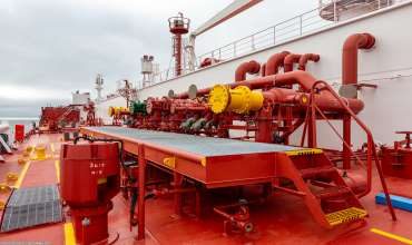 Контролируемый газоотвод на морских танкерах