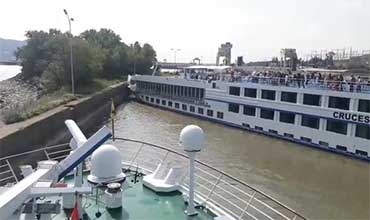 Questions and answers to Crew Evaluation System Test about Convention on the International Regulations for Preventing Collisions