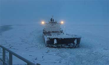 Questions and answers to Crew Evaluation System Test about Ice Navigation