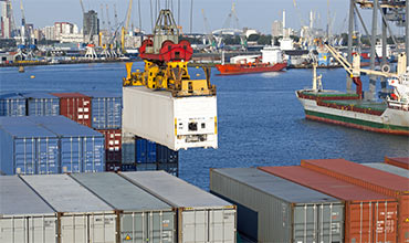 Questions and answers to Crew Evaluation System Test about Cargo Compatibility, Cargo Groups and Compatibility Chart