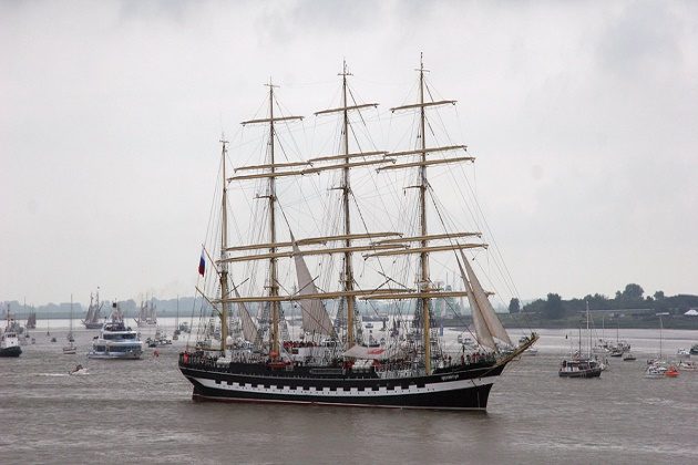 Барк «Крузенштерн»