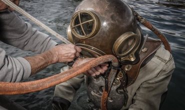 Как появились подводные колокола для глубокодонных работ