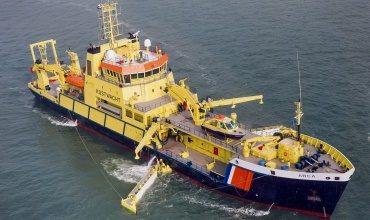Морские санитары — ликвидация разливов нефти в море