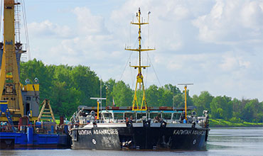 Questions and answers to CES CBT test about Separators, ALCAP Fuel Oil System