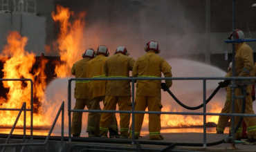 Questions and answers to Seagull CES CBT test for seamans about Fire-fighting, Advanced, Management of Fire-Fighting