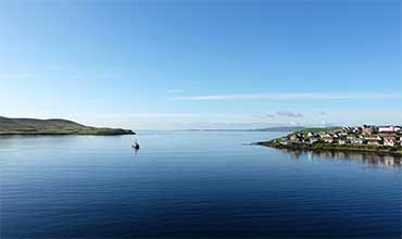 Information about Vessel Manoeuvring based on IMO Standards