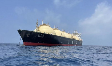 Influence of Sloshing in Tanks to the LNG Carrier Motion
