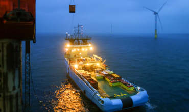 Questions and answers to Seagull CES CBT test for seamans about High Voltage, Management on Ships