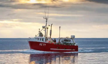 Questions and answers to Seagull CES CBT test for seamans about High Voltage, Fundamentals