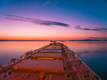 Questions and answers to Seagull CES test for seamans about Deck department, Management level, Bulk Carrier