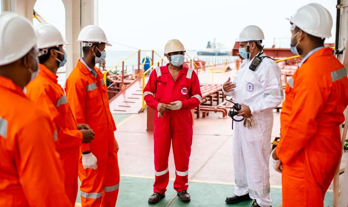 Questions and answers to Seagull CES CBT test for seamans about Meeting Management