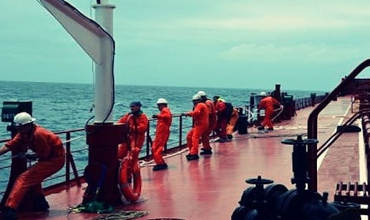 Questions and answers to CES CBT test about Leadership, Management and Training