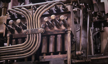 Questions and answers to Crew Evaluation System test for marine engineers (Engine, Management level, Medium Speed)