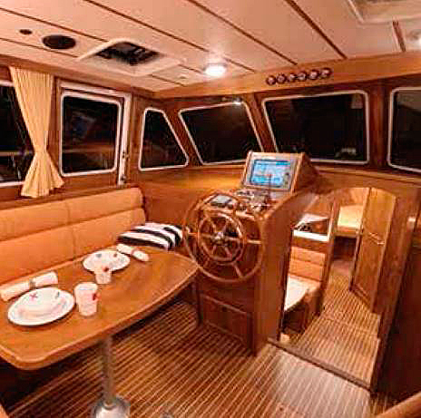 Яхта Nauticat 441