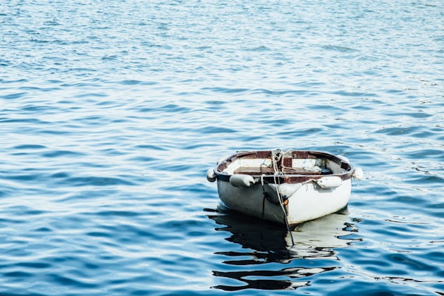 Aluminum boat