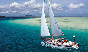 Types of Sailboats and Their Management