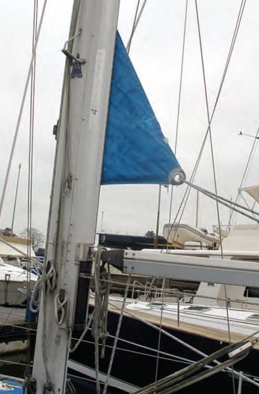 Fittings for in-mast reefing