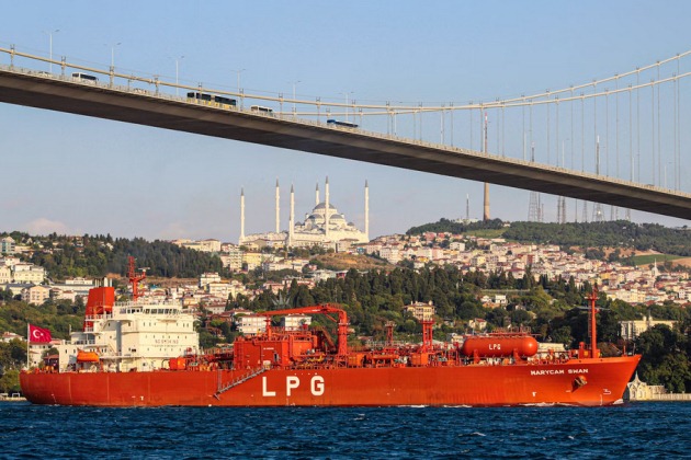 LPG ship
