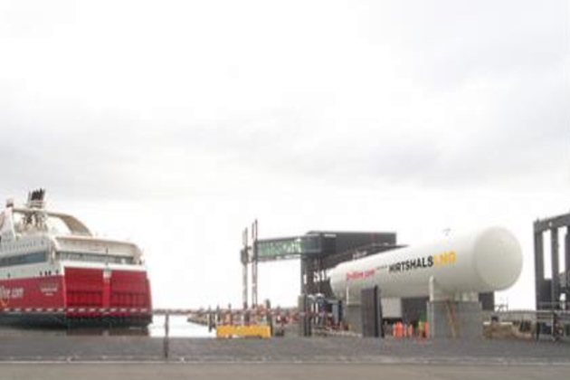 LNG bunkering facility