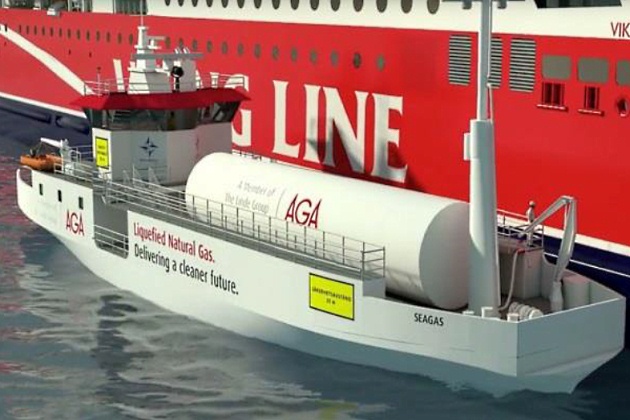 LNG bunker vessel