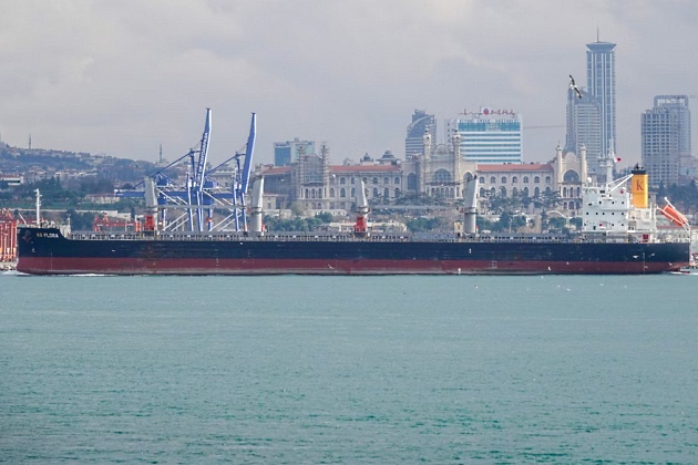Танкер в Босфоре