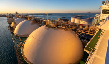 LNG Market Dynamics – An In-Depth Exploration of Pricing, Contracts, and Current Trends