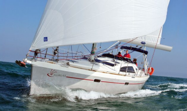 Keel Types Comparison and Additional Design Considerations for Sailboats